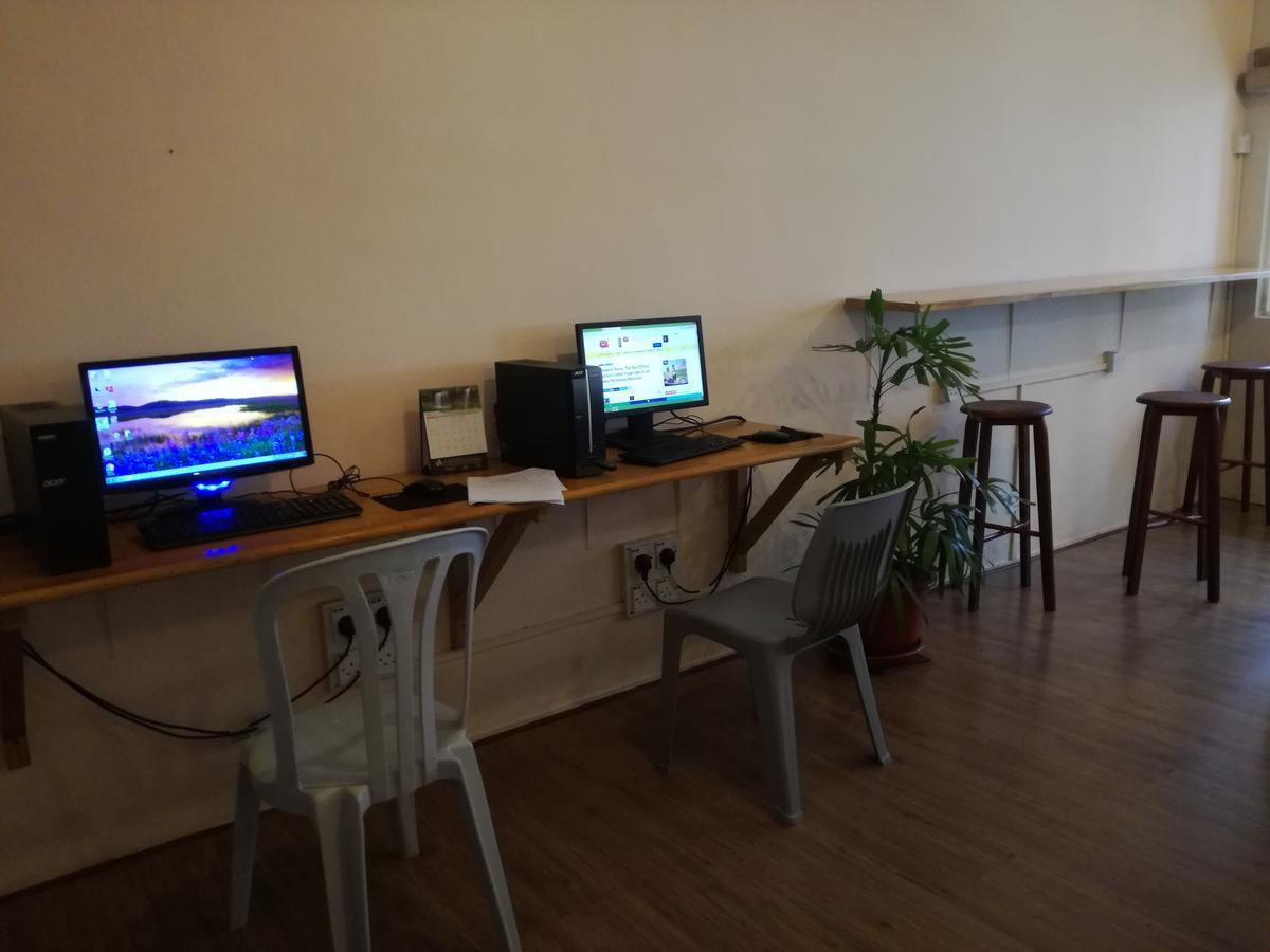 Ostello Harbourside Backpackers SDK Esterno foto